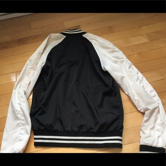 bomber jacket - Picture 3 of 4